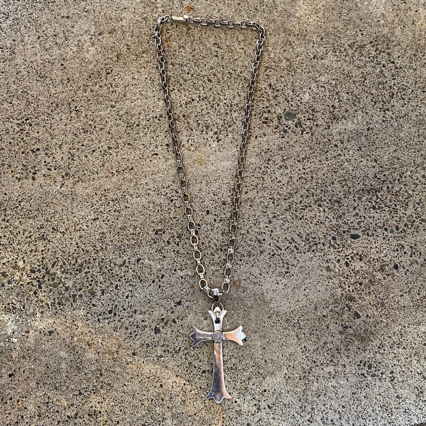 ColdChrome™ Large Cross Pendant Paper Chain Neclace