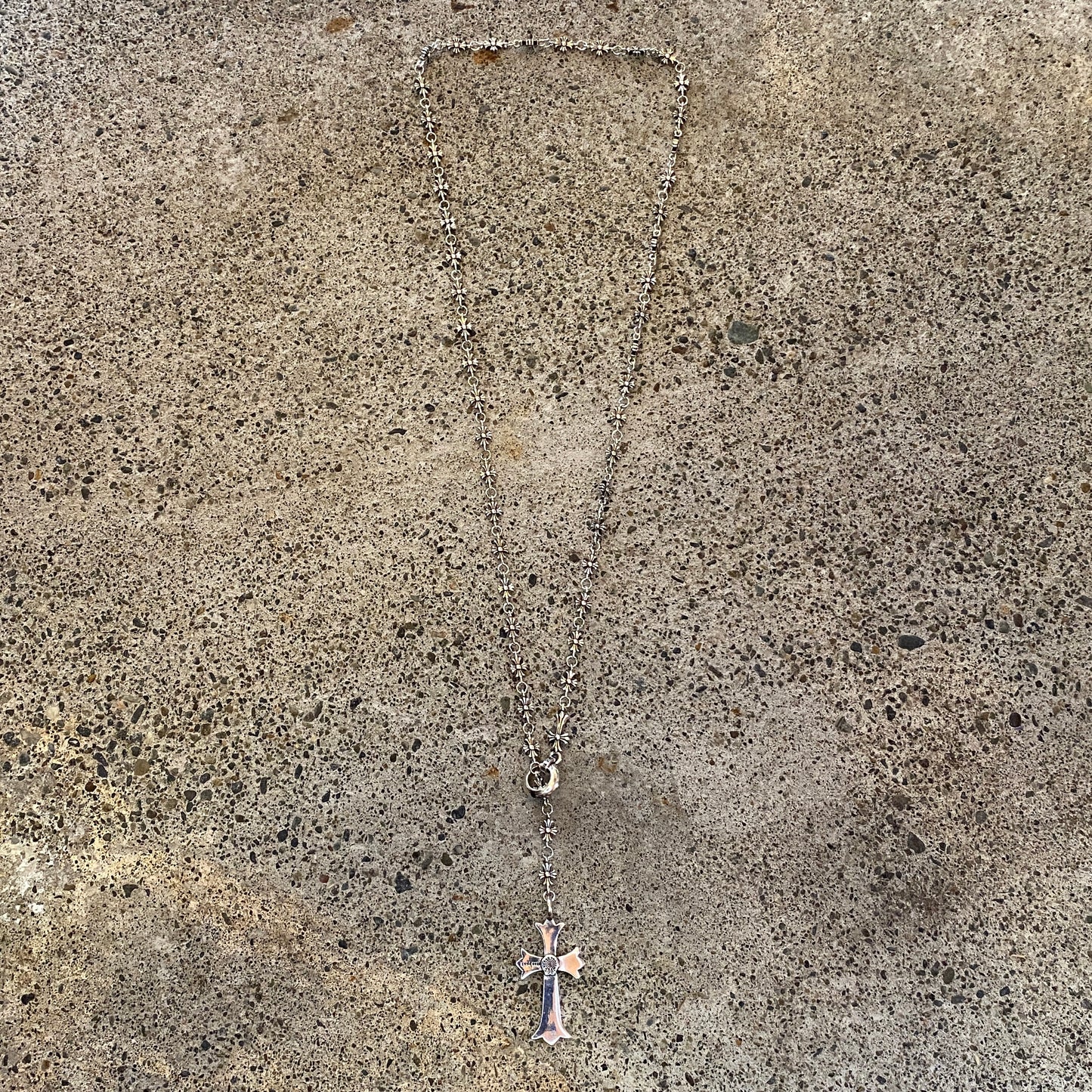ColdChrxme™ Choker Chain Cross Pendant Necklace
