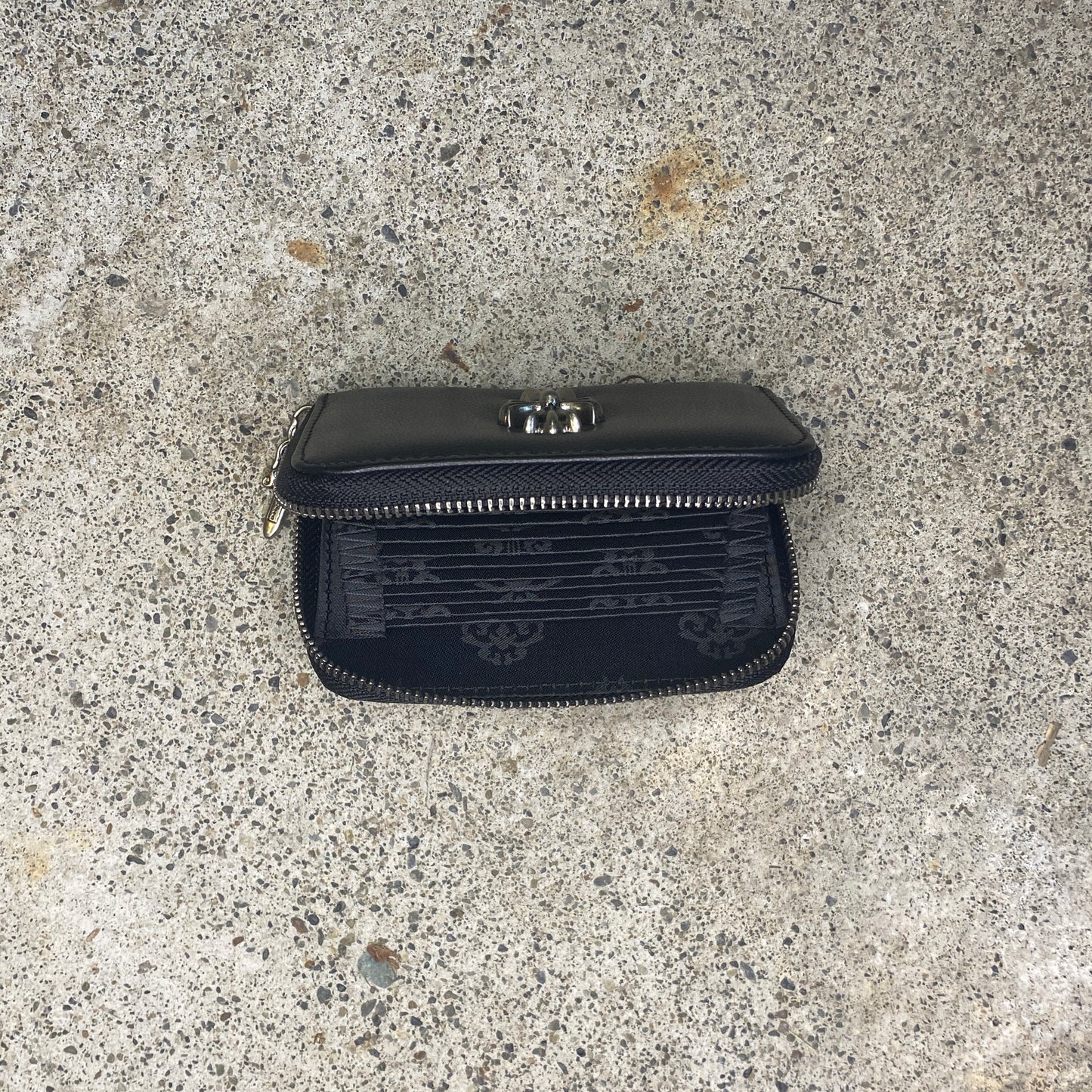 ColdChrome™ Cross Zipper Card Holder Wallet