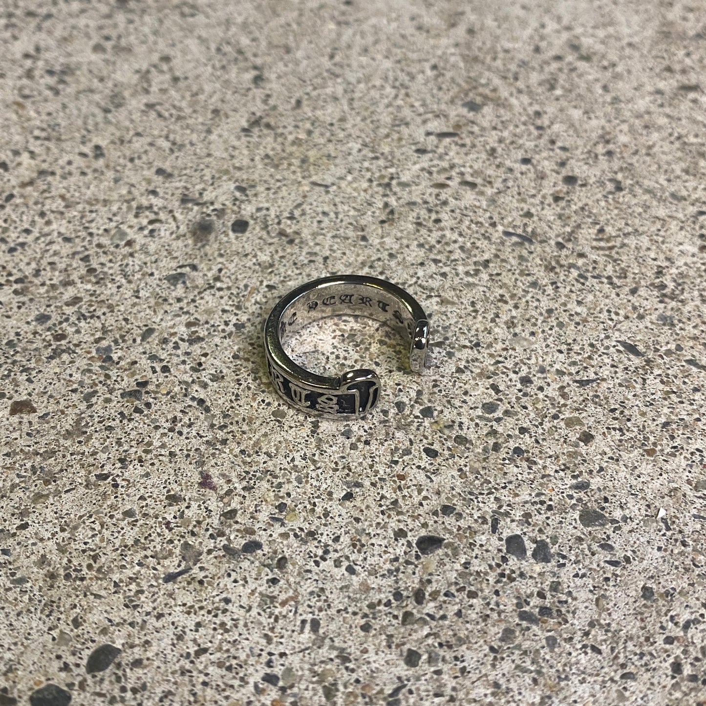 ColdChrome™ Scroll Ring